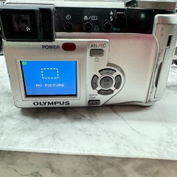 Olympus CAMEDIA C-740 Ultra Zoom 3.2MP Digital Camera + 256mb Card TESTED - Picture 7 of 14